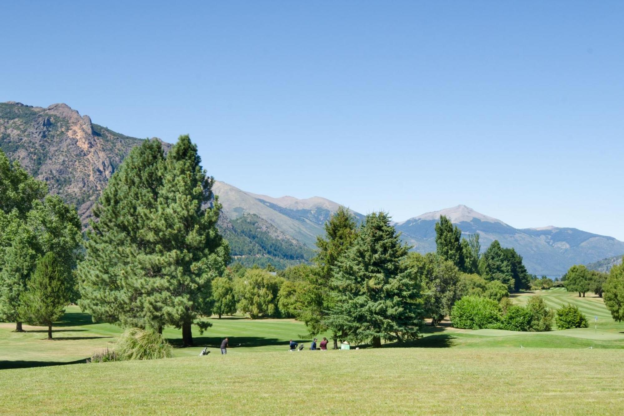 Hotel Arelauquen Lodge, A Tribute Portfolio San Carlos de Bariloche